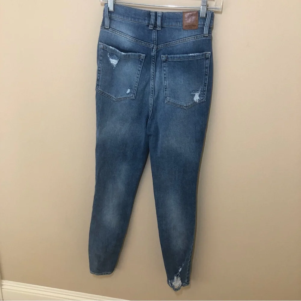 Free people we the free phoenix distressed blown out knees high rise jeans